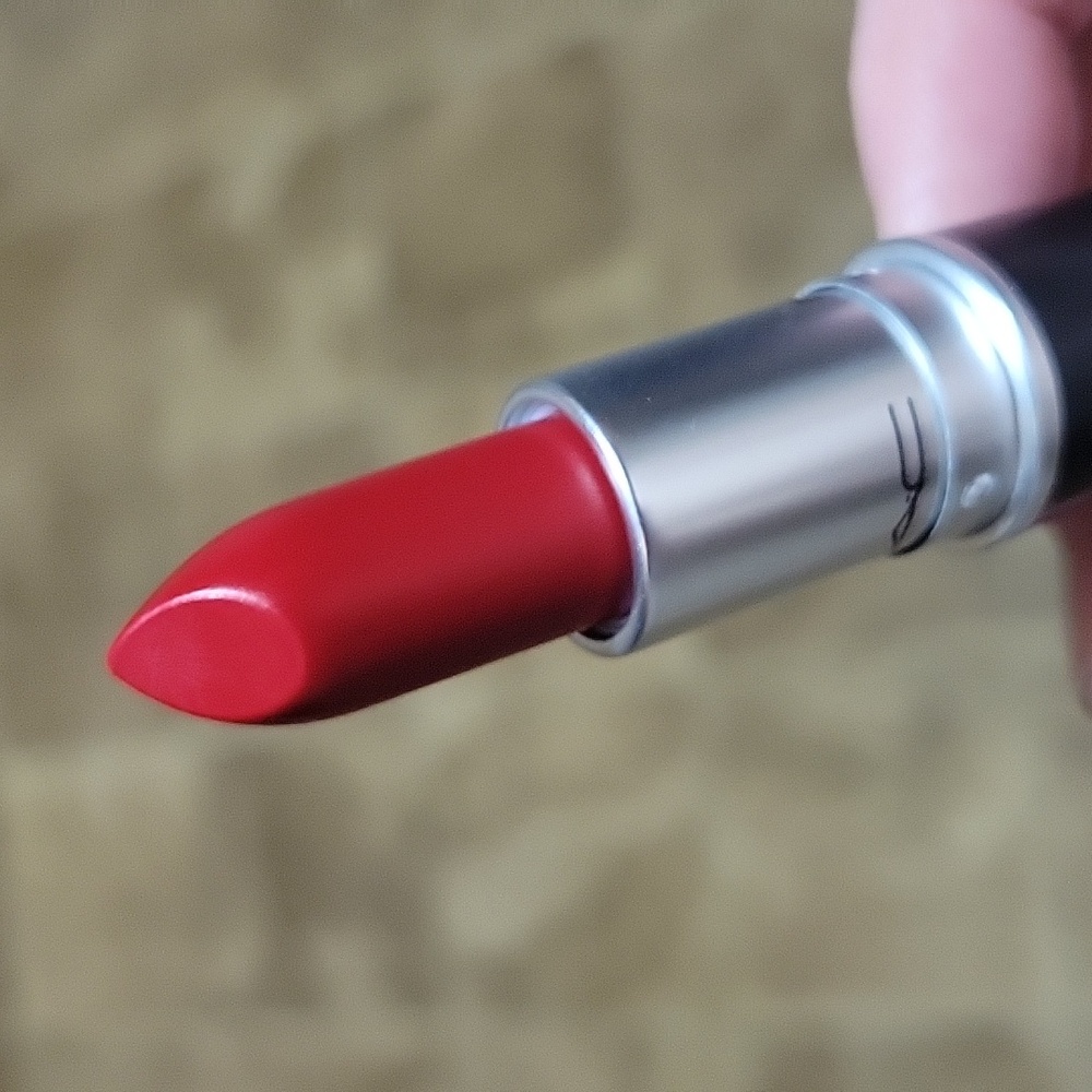 MAC Cosmetics Retro Matte Lipstick - Rouge À Lèvres~ Ruby Woo - Picture 2 of 7